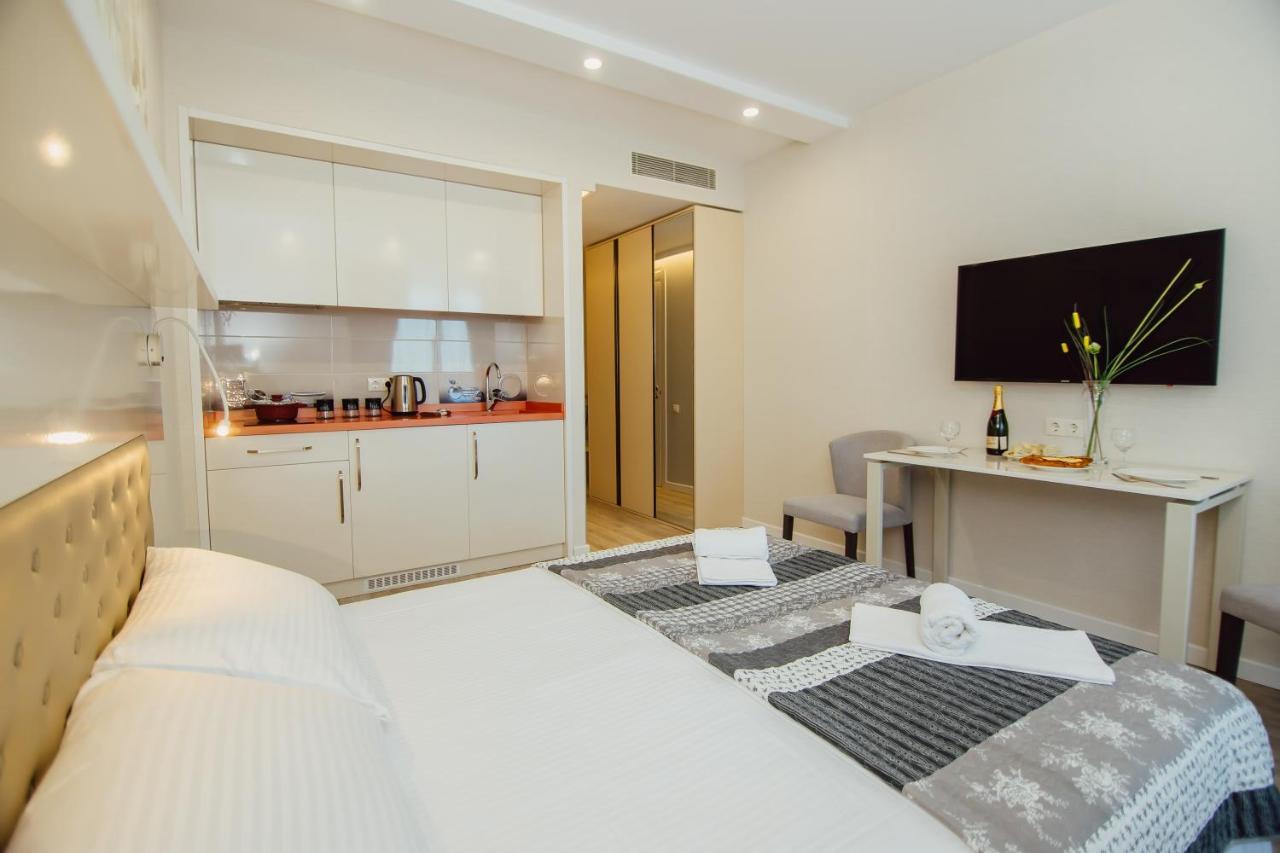 Your Sunshine Apartments Batumi Exterior foto